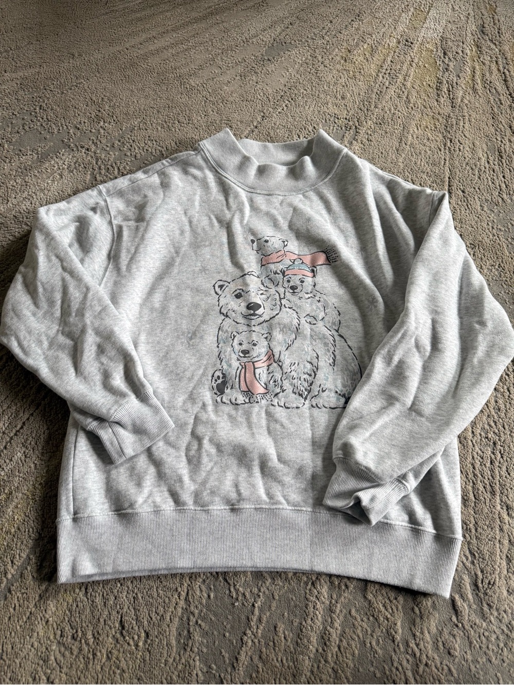 Hollister Feel Good Oversized gray polar bears high neck mock pullover XS